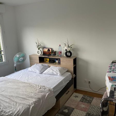 Lovely Bedroom Loft With Free Parking On Premise Boissy-Saint-Léger Dış mekan fotoğraf